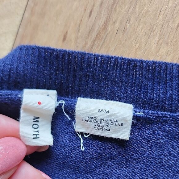 Moth Deep Blue Knit Top - Size Women's Medium - Picture 2 of 5